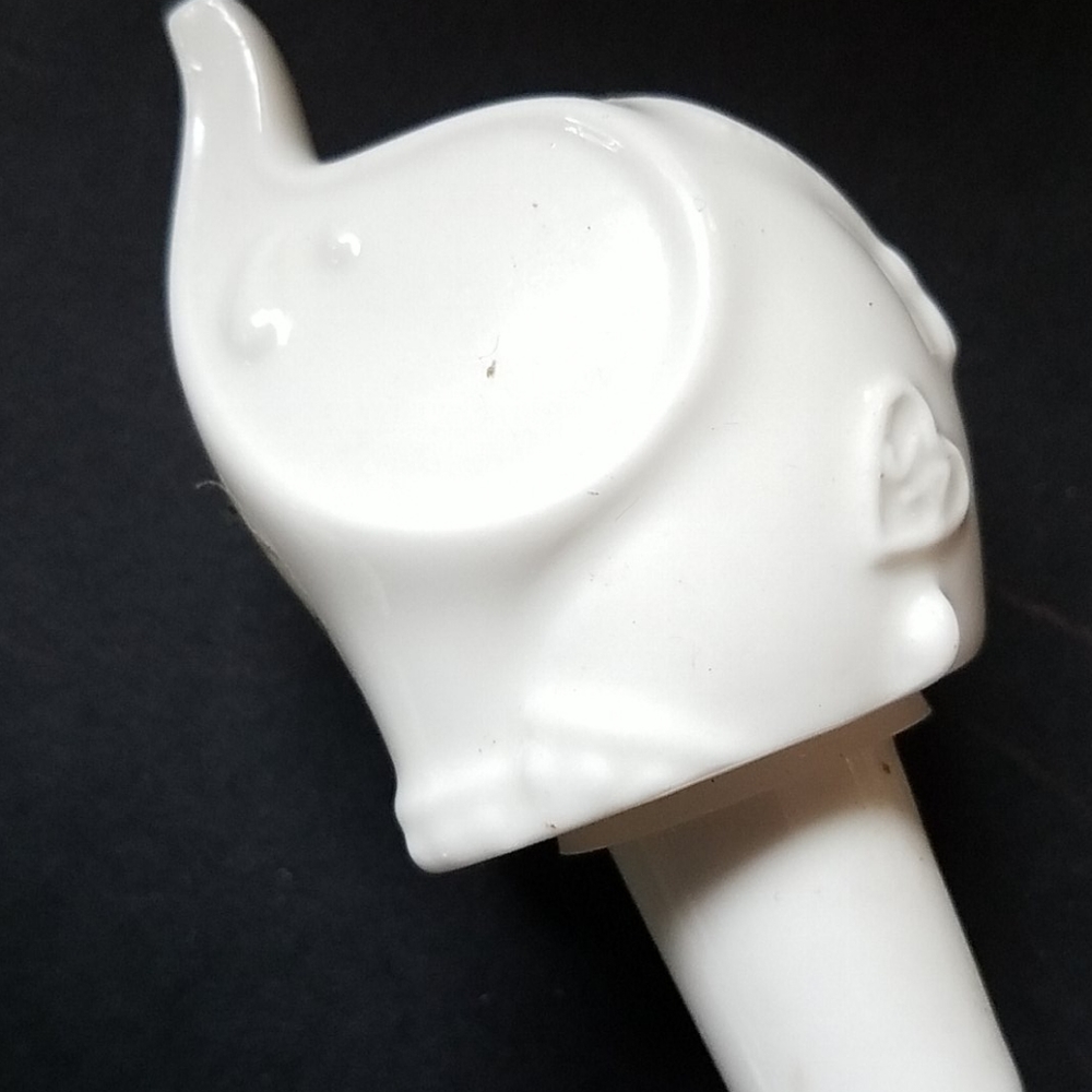 Elephant Bottle Topper Stople JA